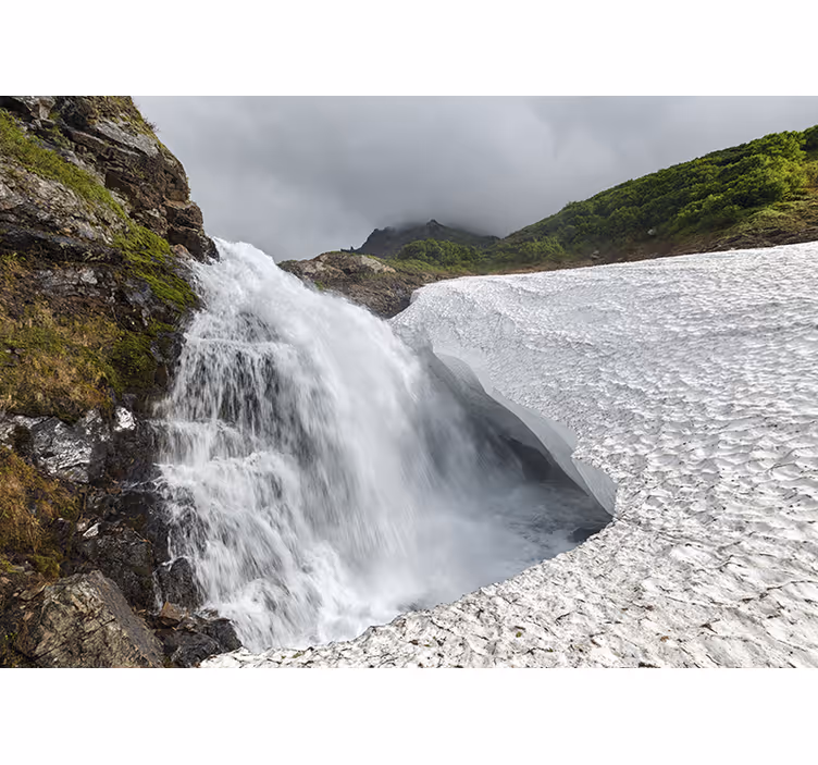 Rullgardin vardagsrum vattenfall på sten - Tenstickers