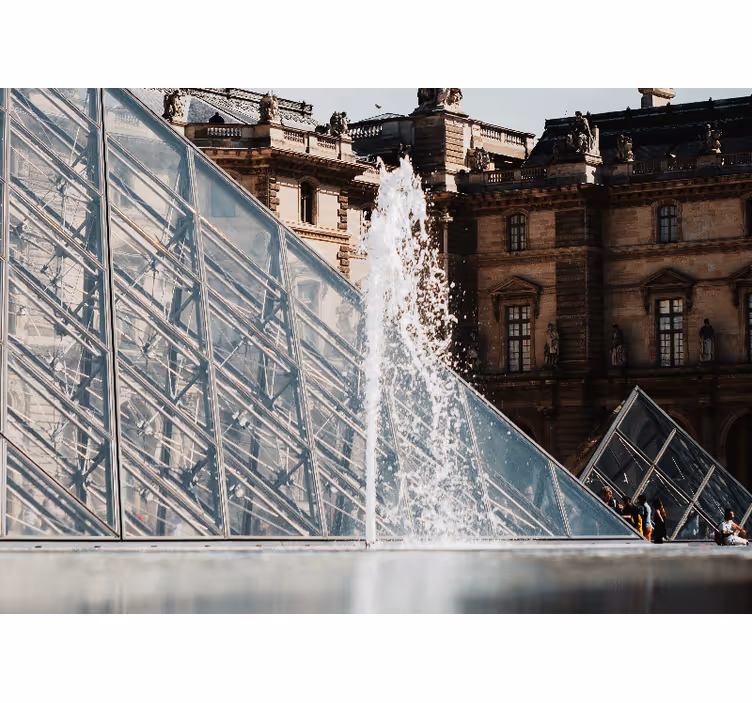 Pyramid fontän plask Fototapeter Paris - Tenstickers