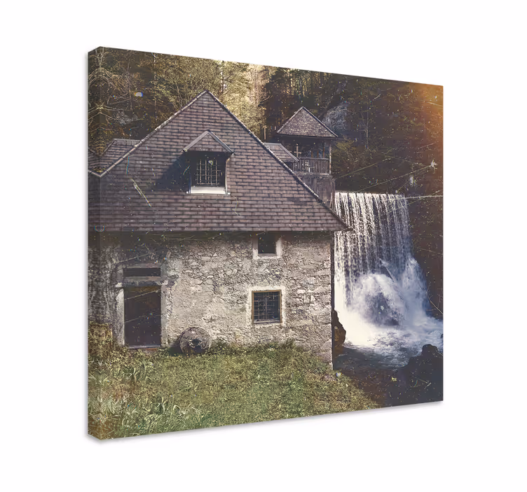 Cottagecore hus vattenfall landskapcanvas tavla - Tenstickers