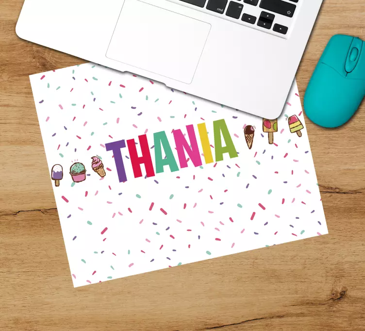 Musmatta med namn färgglad namndekoration - Tenstickers