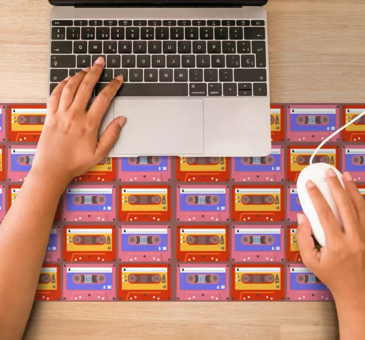 Retro kassettmönster och texturer musmatta - Tenstickers