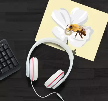 Bee på blomma original musmatta - Tenstickers