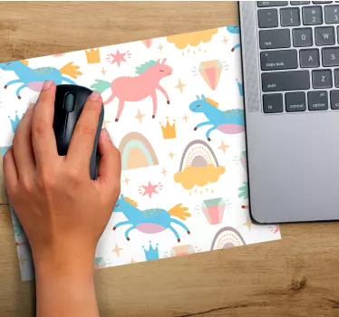 Gulliga enhörningar regnbågsmotiv original musmatta - Tenstickers