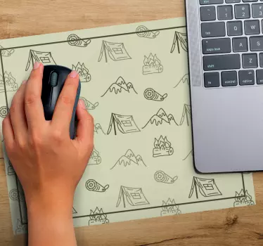 Original musmatta med campingtemat illustrationer - Tenstickers