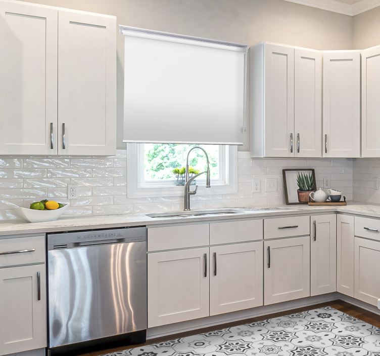 Vit mörkläggning vardagsrum persienn - Tenstickers