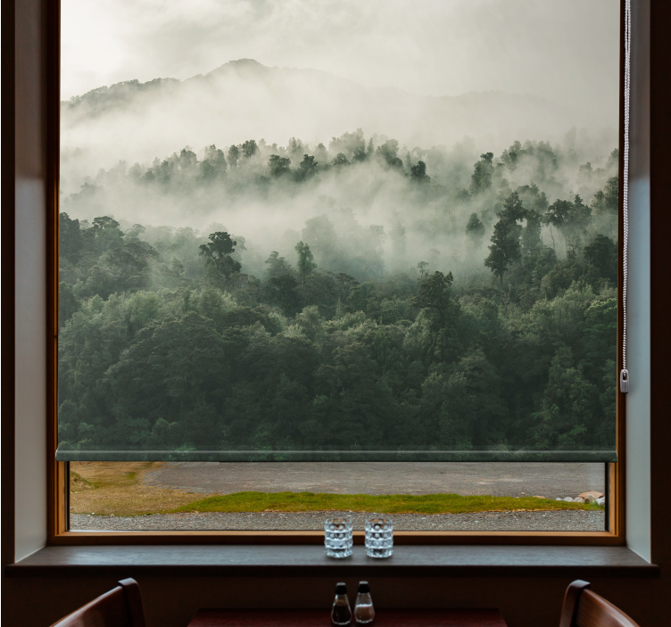 Frodig skogsdimma Rullgardin träd - Tenstickers