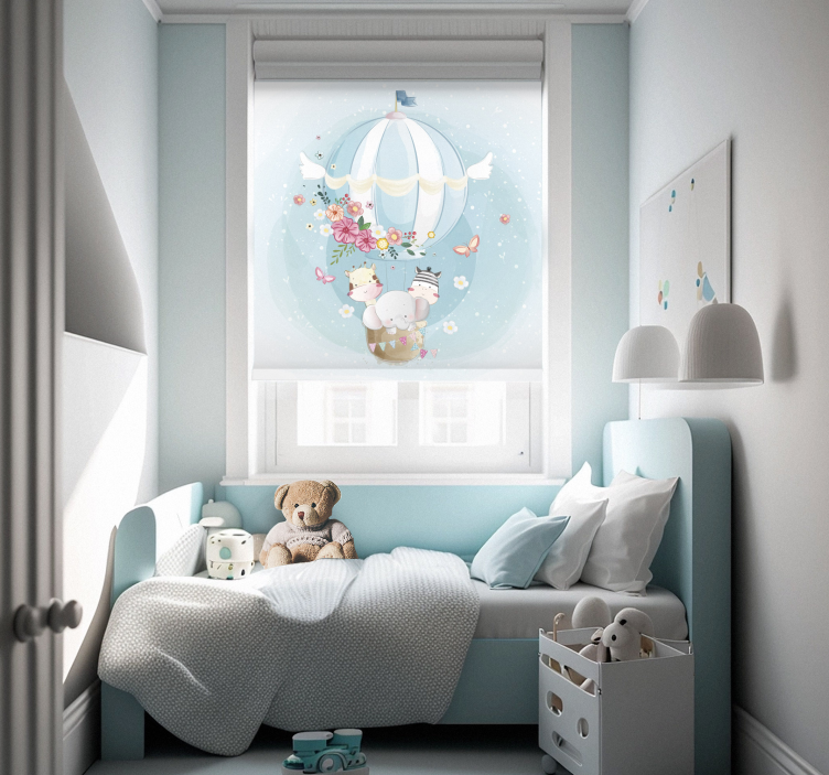 Varmluftsballong med fauna nordic rullgardin - Tenstickers