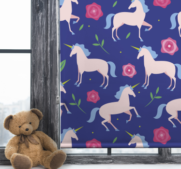 Enhörningar och blommor Rrullgardin barn - Tenstickers