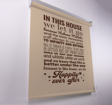 I det här huset släpper vi vardagsrummet Rullgardint - Tenstickers