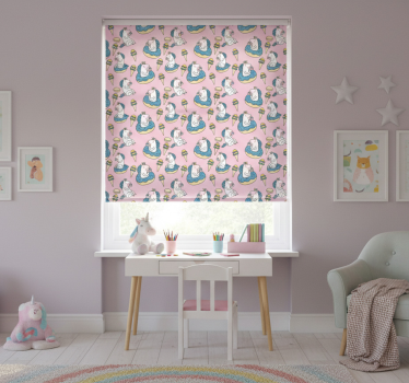 Rrullgardin barn enhörningar och glassar på rosa bakgrund - Tenstickers