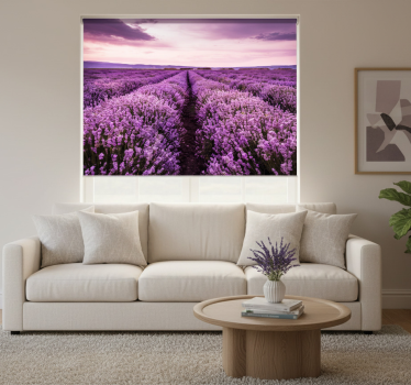 Rullgardin vardagsrum lila bild med blommor - Tenstickers