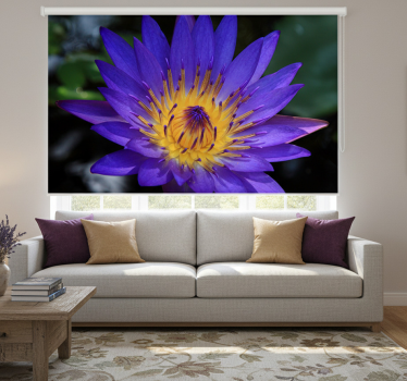 Rullgardin vardagsrum lila lotusblomma - Tenstickers