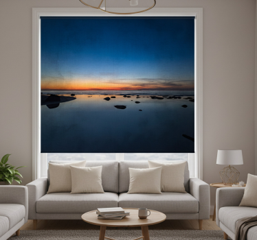 Rullgardin vardagsrum nordisk solnedgång vid havet - Tenstickers