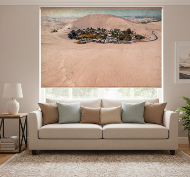 Rullgardin vardagsrum sandy huacachina - Tenstickers