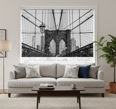Rullgardin vardagsrum svartvit brooklyn bridge - Tenstickers