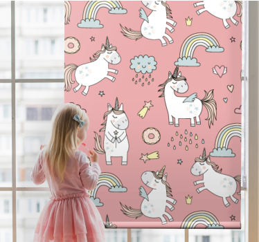 Söta enhörningar och över rosa Rullgardinkonst - Tenstickers