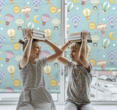 Varmluftsballonger och solar Rrullgardin barn - Tenstickers