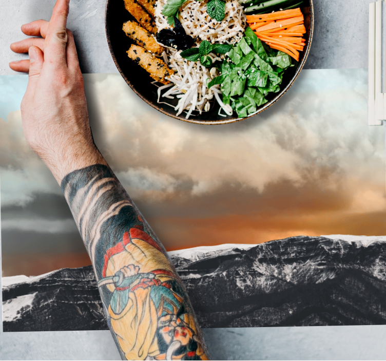 Bordstabletter bergsolnedgång horisont - Tenstickers