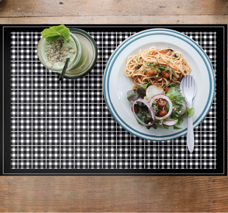 Bordstabletter i vinyl i svart och vitt ginghammönster - Tenstickers