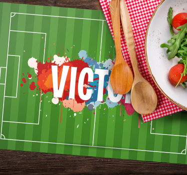 Fotbollsplan med namn personliga bordsmattor - Tenstickers