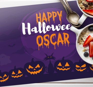 Anpassade glada halloween namn vinyl bordstabletter - Tenstickers