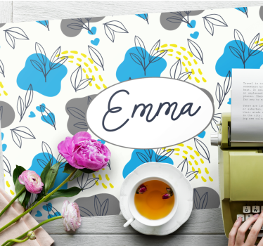 Bordstabletter med namn blomsterarrangemang - Tenstickers