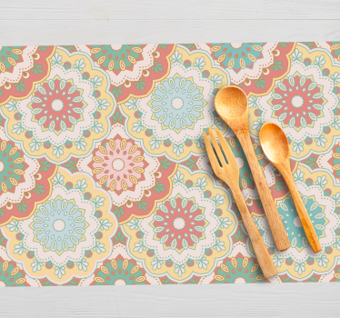 Tyg "granny chic" bordstabletter - Tenstickers