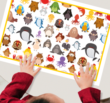 Vilda djur i färger barnbordsmatta - Tenstickers