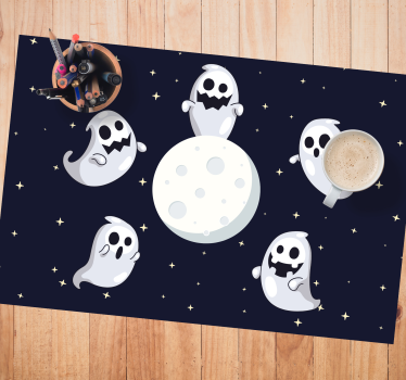 Vita flygande spöken med måne halloween bordsmattor - Tenstickers