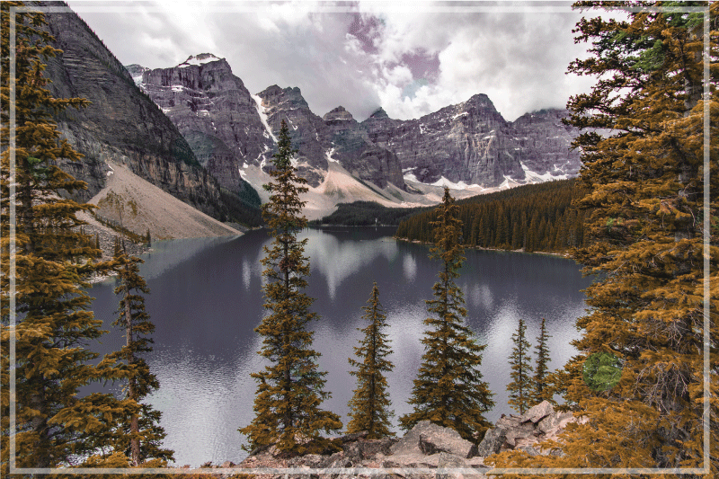 Bordstabletter modernt med naturskön bergsutsikt - Tenstickers