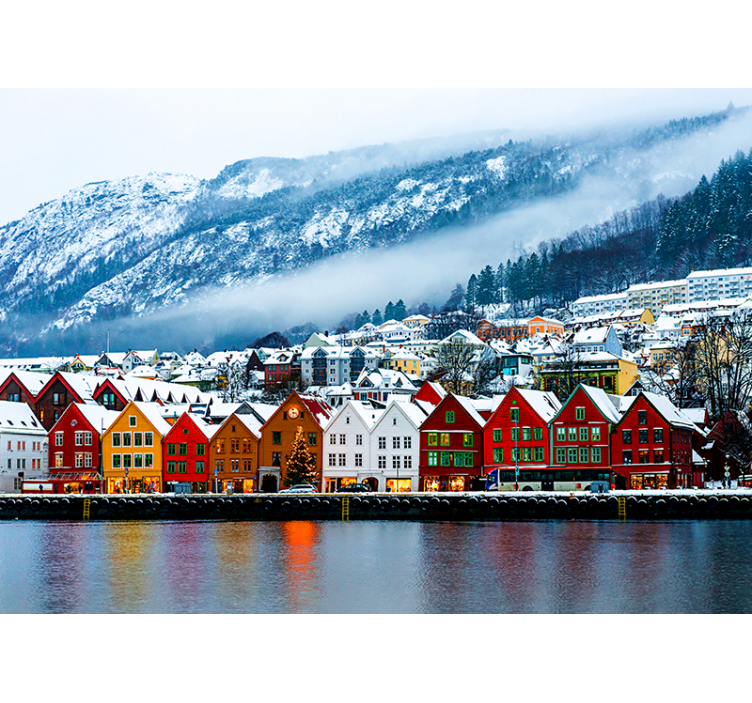 Färgglada hus vid vattnet Fototapeter Städer och länder - Tenstickers