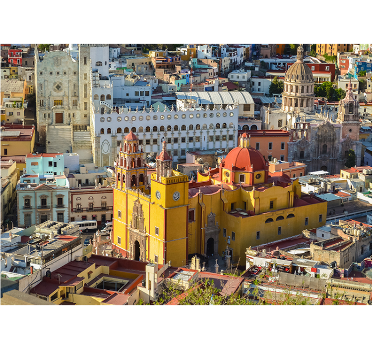 Fototapeter Övriga städer och länder historisk gul katedral - Tenstickers