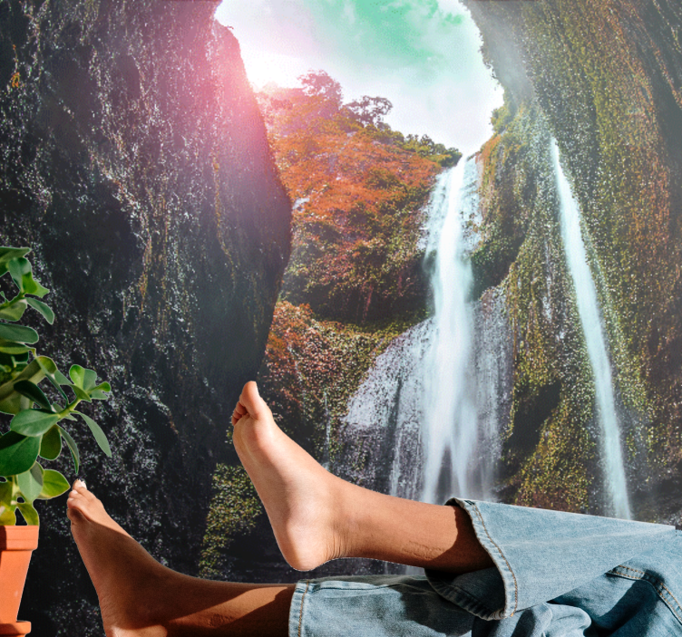 Fototapeter vattenfall majestätisk vattenfallscen - Tenstickers