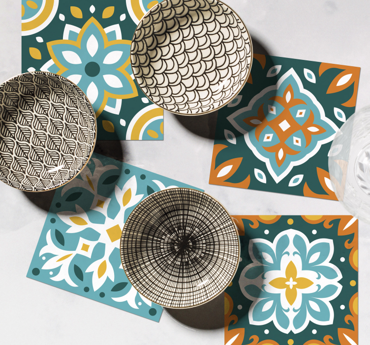 Färgglada prydnadsbrickor - Tenstickers