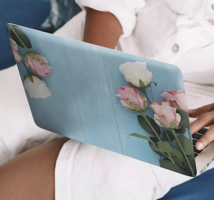Blommor färg på bakgrunden bärbar dator hud - Tenstickers