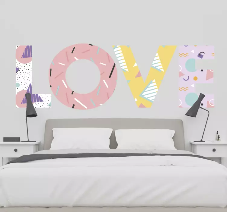 Kärlek klistermärke färgglada dekorativa bokstäver - Tenstickers