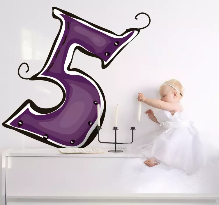 Klistermärke nummer 5 - Tenstickers