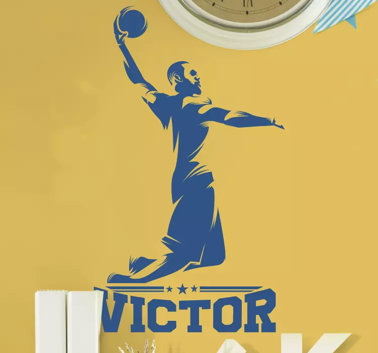 Kompis basket spelare med namn vägg klistermärke - Tenstickers