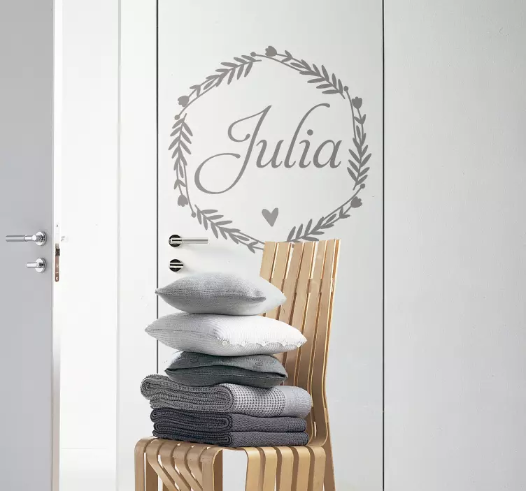 Namn på en rundad kransdörrdekal - Tenstickers
