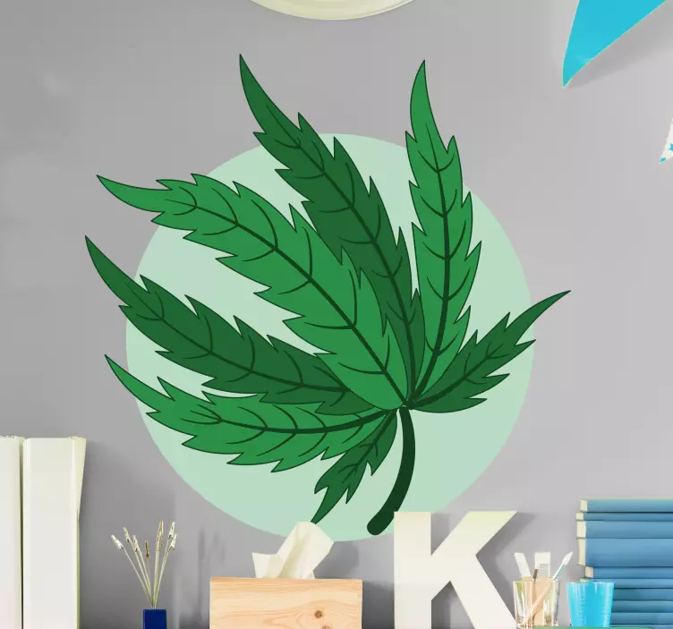 Stor väggdekal med cannabisbladväxt - Tenstickers