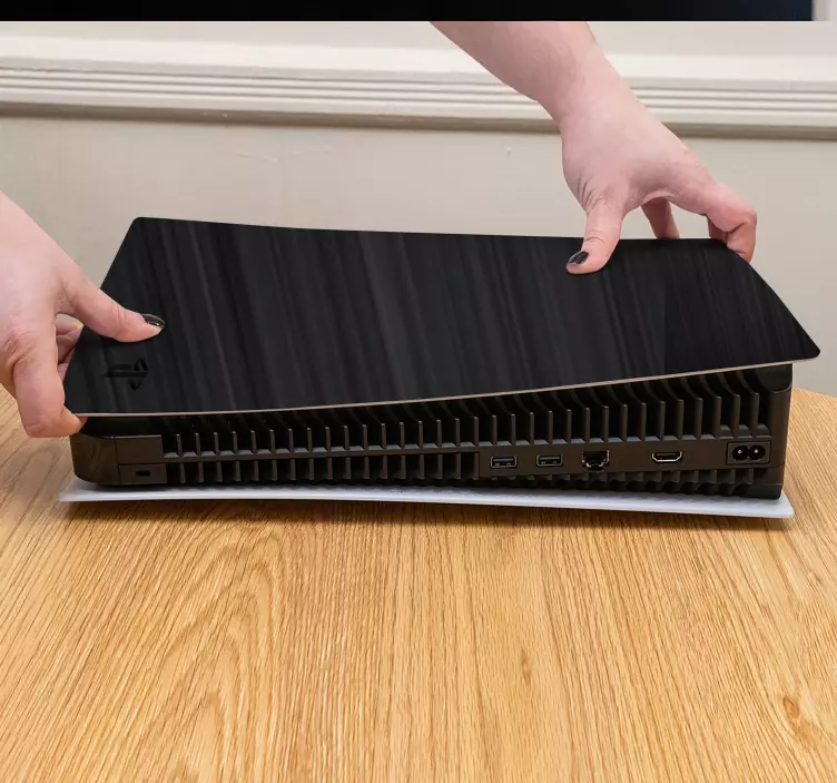 Svart tapet med rörelse linjer ps5 klistermärke - Tenstickers