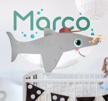 Baby haj med namn barn sovrum vägg klistermärke - Tenstickers