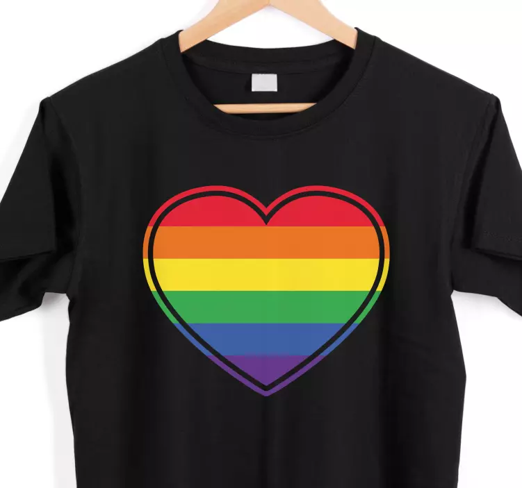 Gay pride platt i anpassad t-shirt i hjärtform - Tenstickers