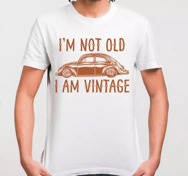 Inte gammal men vintage rolig design anpassad t-shirt - Tenstickers