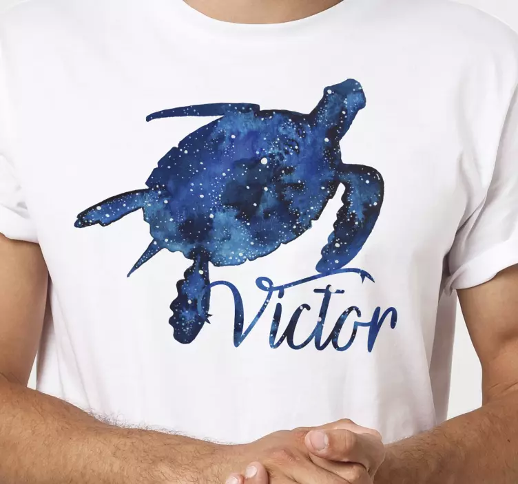 Sköldpadds-t-shirt med galaxmönster och namn - Tenstickers