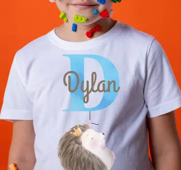 Bebis t-shirt dylan med igelkottkrona - Tenstickers