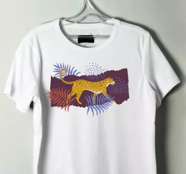 Charming leopard forest style t-shirt - Tenstickers