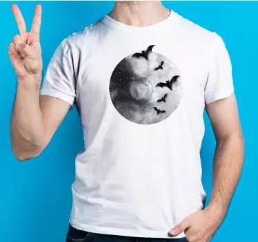 Fladdermöss siluett på den vita månen halloween t-shirt - Tenstickers