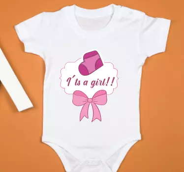 Flickaktig baby shower med namn baby t-shirt - Tenstickers