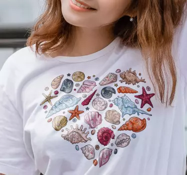 Hjärta form snäckskal t-shirt - Tenstickers